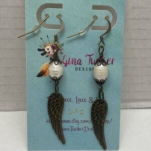 Angel Wing Freshwater Pearl Drop Earrings Vintage brass finish NWOT Handmade USA
